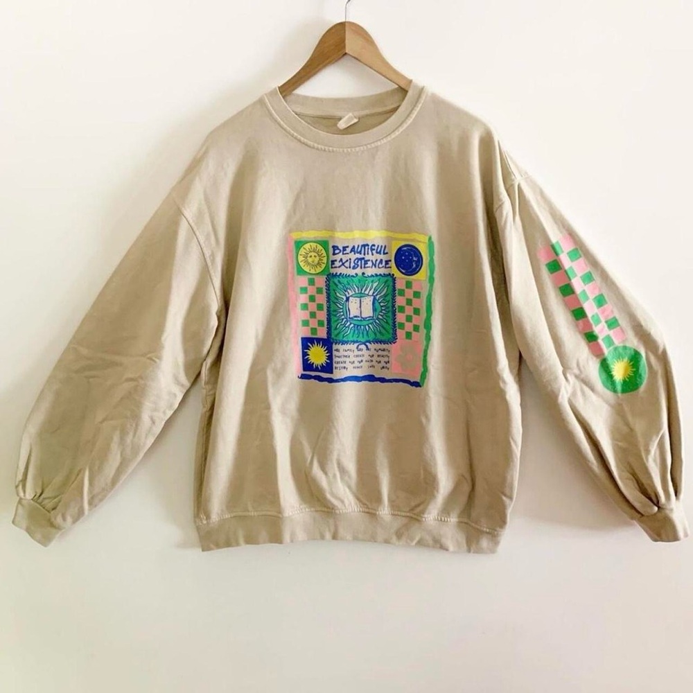 Graphic Beige Sweater